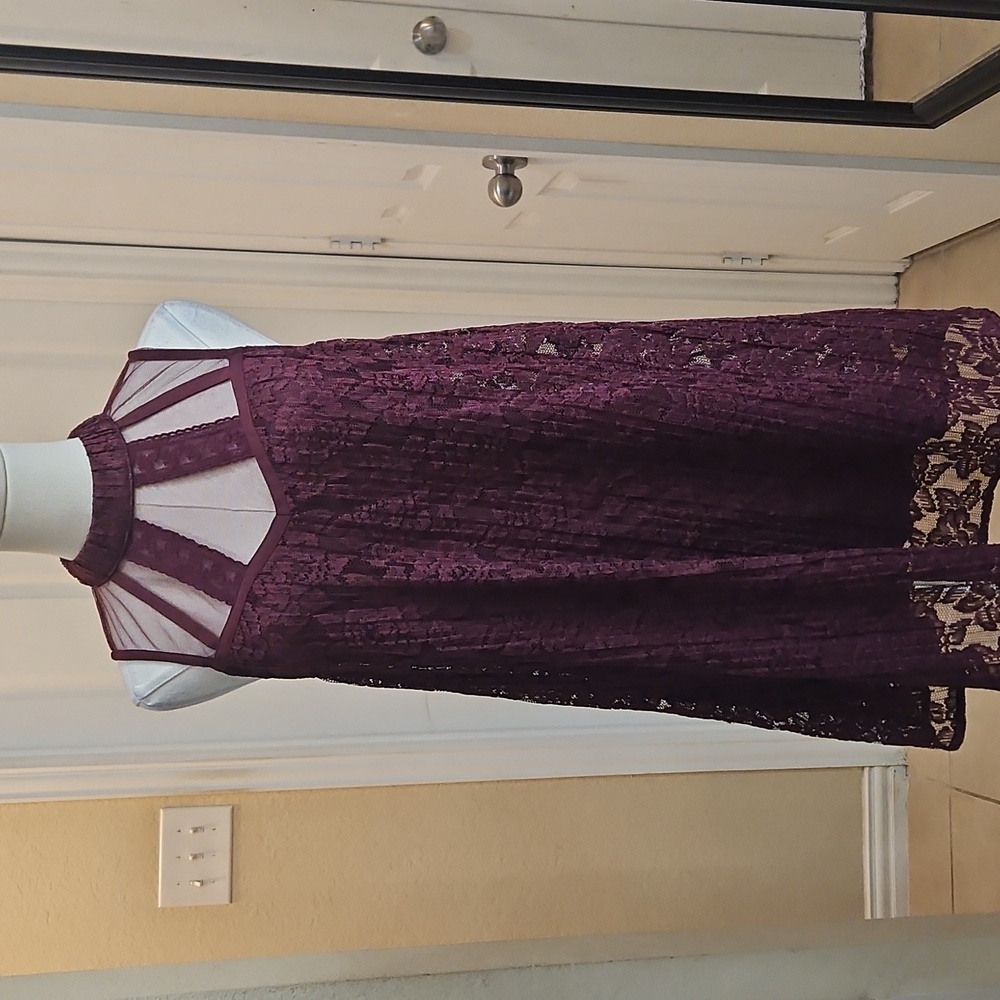 Speechless Plum Lace Mini Halter Tunic Trapeze Dress Size Small